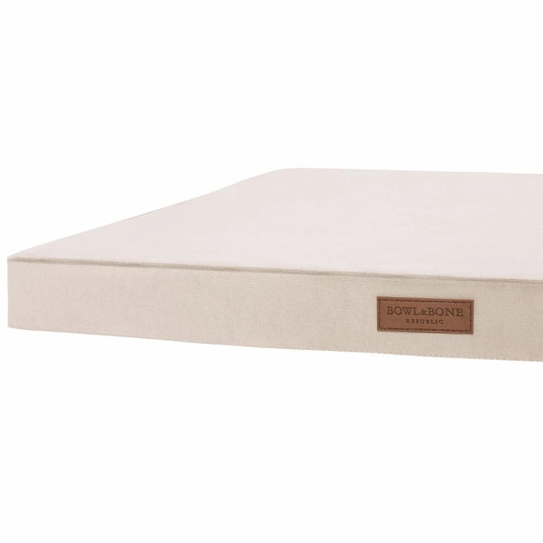 Bowl and Bone Classic Cream Foam Dog Mat