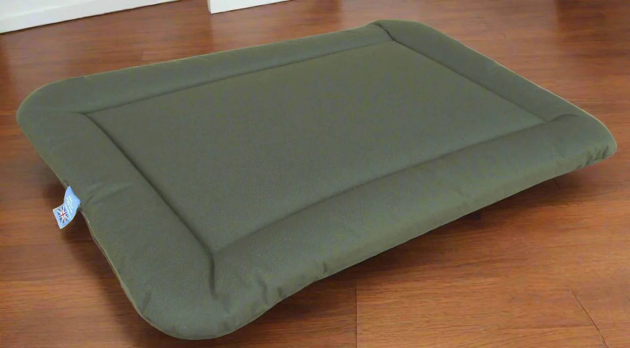 Country Heavy Duty Waterproof Crate Mat Dog Beds by P&L - Multiple Colours
