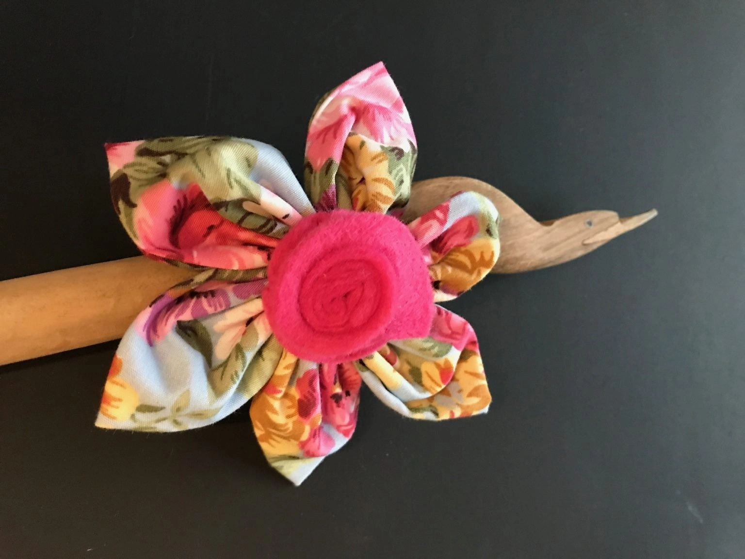 Flower Bud Dog Collar with Detachable Flower