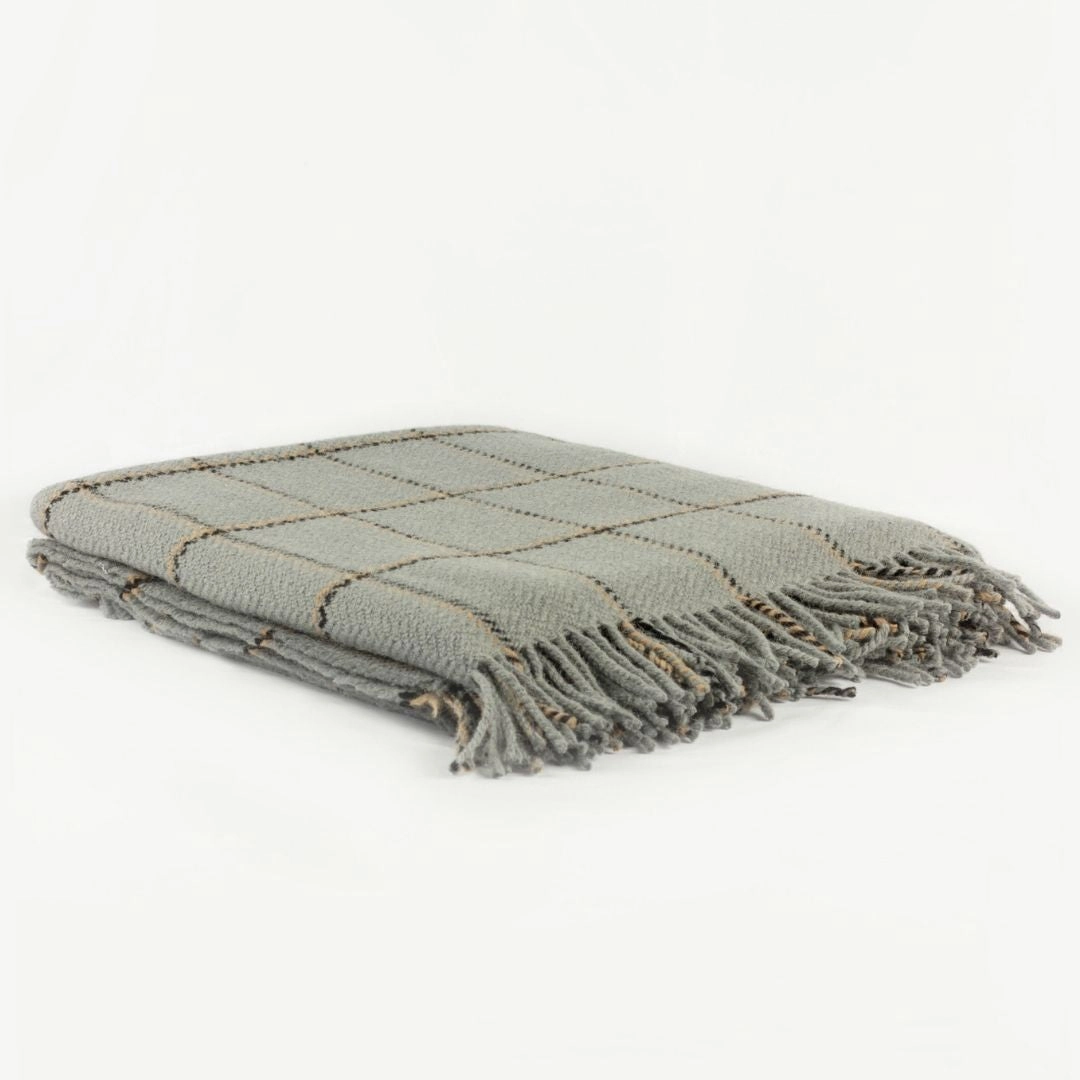 Grey Plaid Wool Rugleton