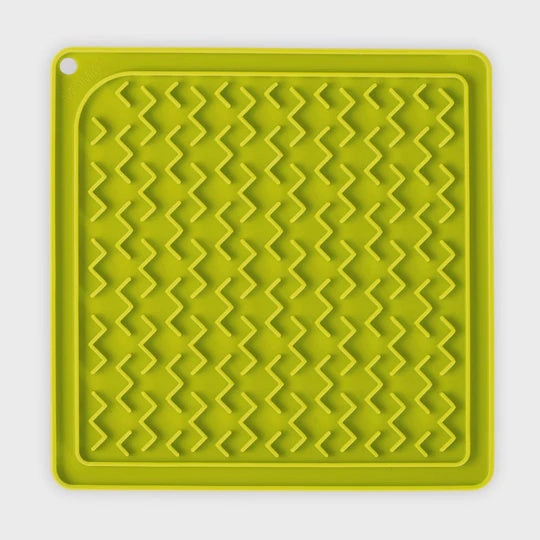 Messy Mutt Silicone Therapeutic Dog Lick Mat, 8" x 8"