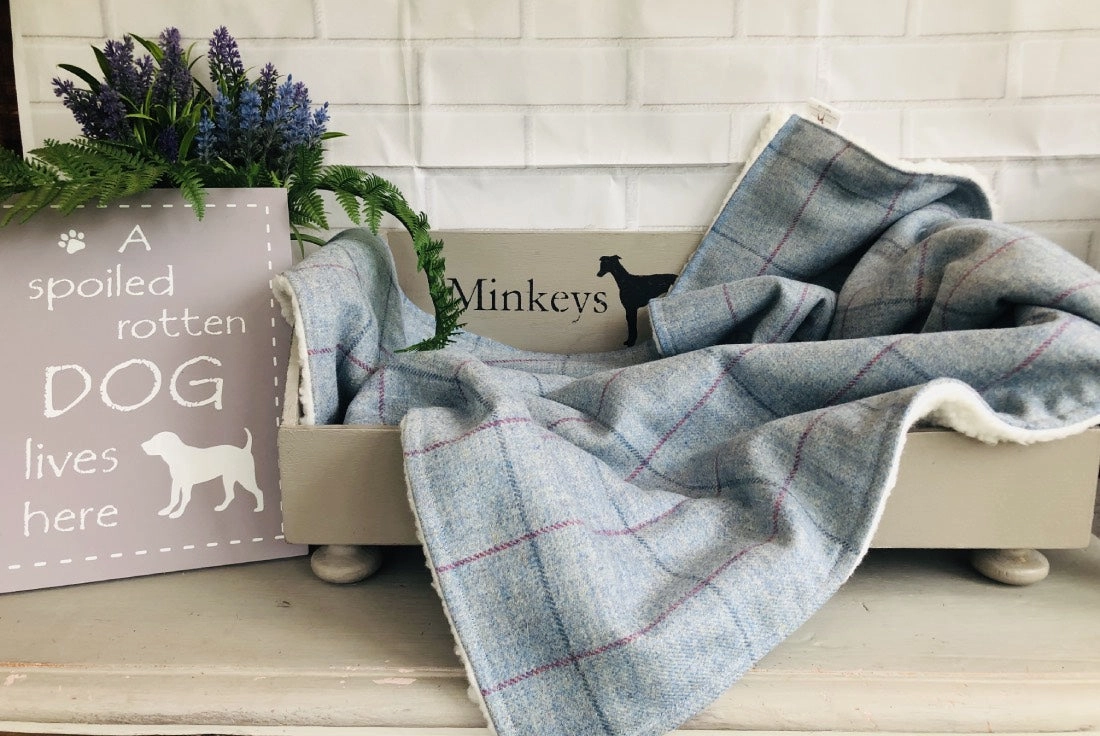 Minkeys Tweed Pippy Blue Tweed Dog Blanket