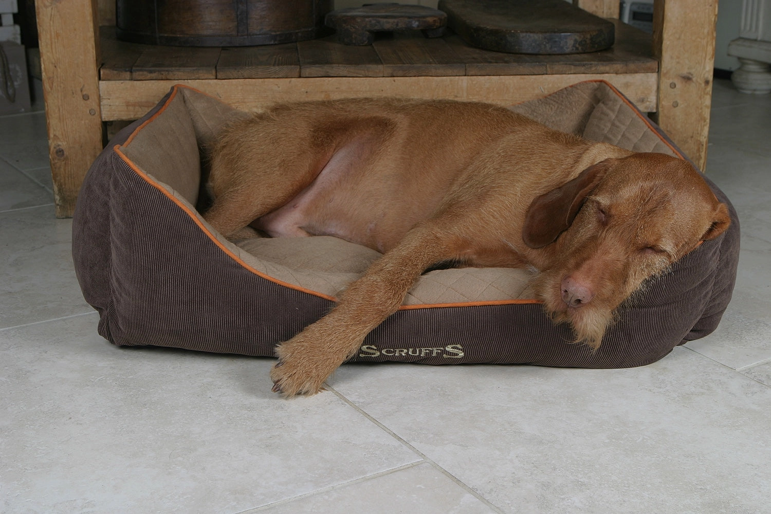 Scruffs Thermal Box Dog Bed Brown & Tan