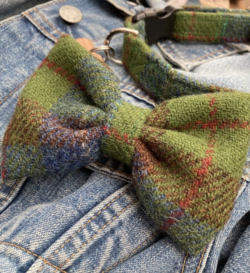 Teazel Harris Tweed Dog Collar With Detachable Bow Tie