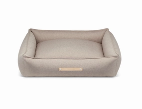Tove Nut Dog Bed by Labbvenn