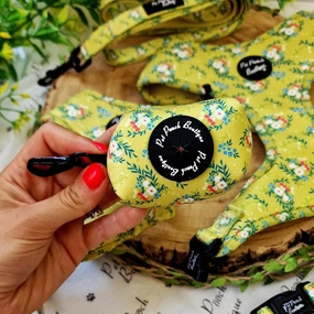 Zesty Butter Meadows Floral Poo Bag Holder